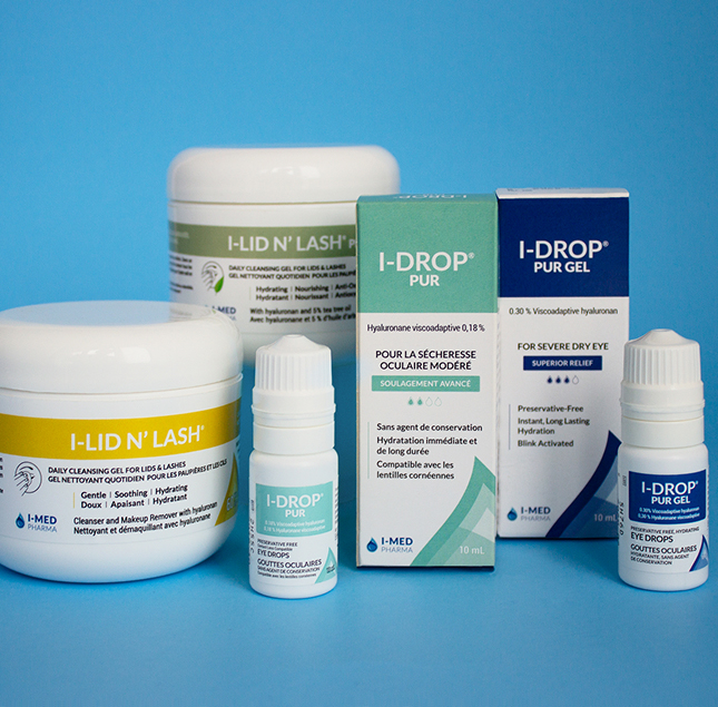 A group of containers and containers.